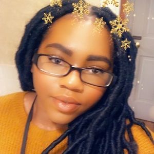 Meet your Posher, Andrianna